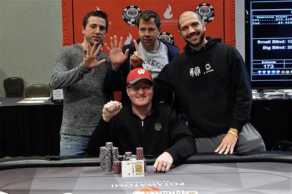 WSOP Circuit : 11e bague pour le roi Reichard 0001